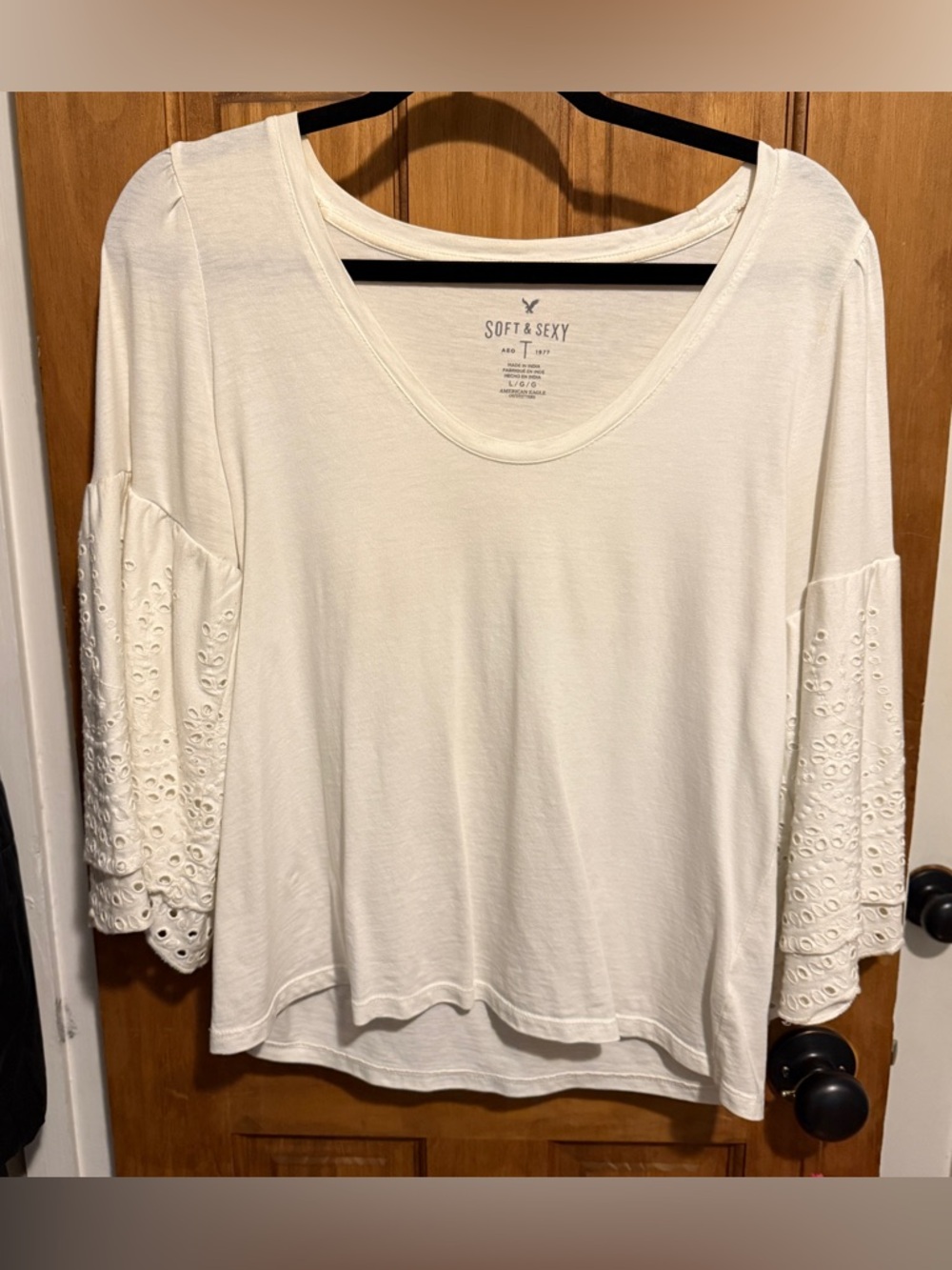 American Eagle top